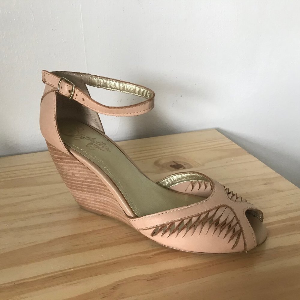 Seychelles Blush Leather Peeptoe Wedge Sandals